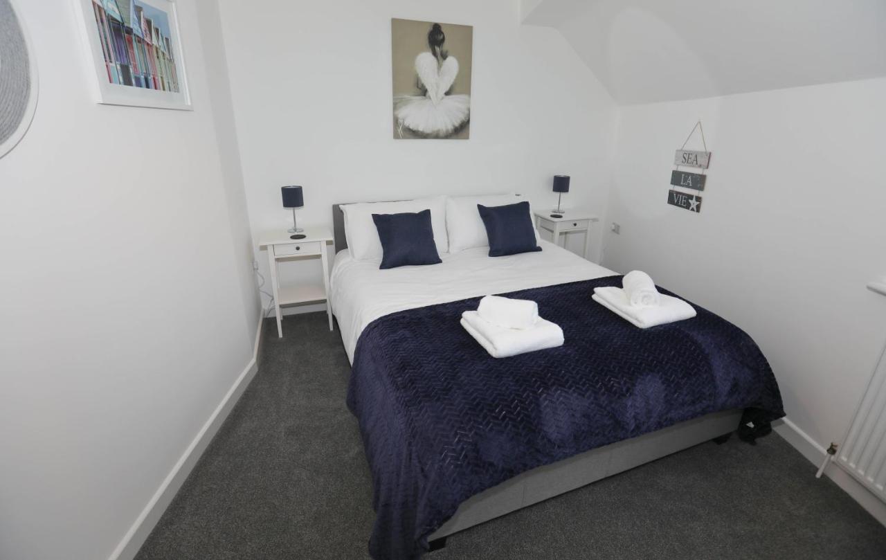Exmouth - Apartment 2, Strand House - Modern 2 Bedroom Apartment, Perfect Location For Access To Beach & Town Centre - Sleeps 4 Guests - Hosted By Rentmyhouse エクステリア 写真