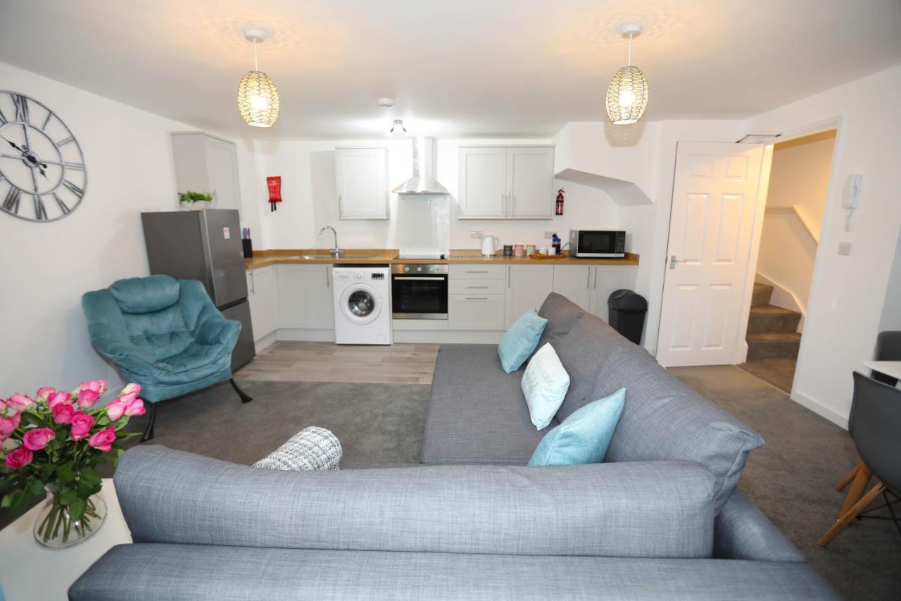 Exmouth - Apartment 2, Strand House - Modern 2 Bedroom Apartment, Perfect Location For Access To Beach & Town Centre - Sleeps 4 Guests - Hosted By Rentmyhouse エクステリア 写真